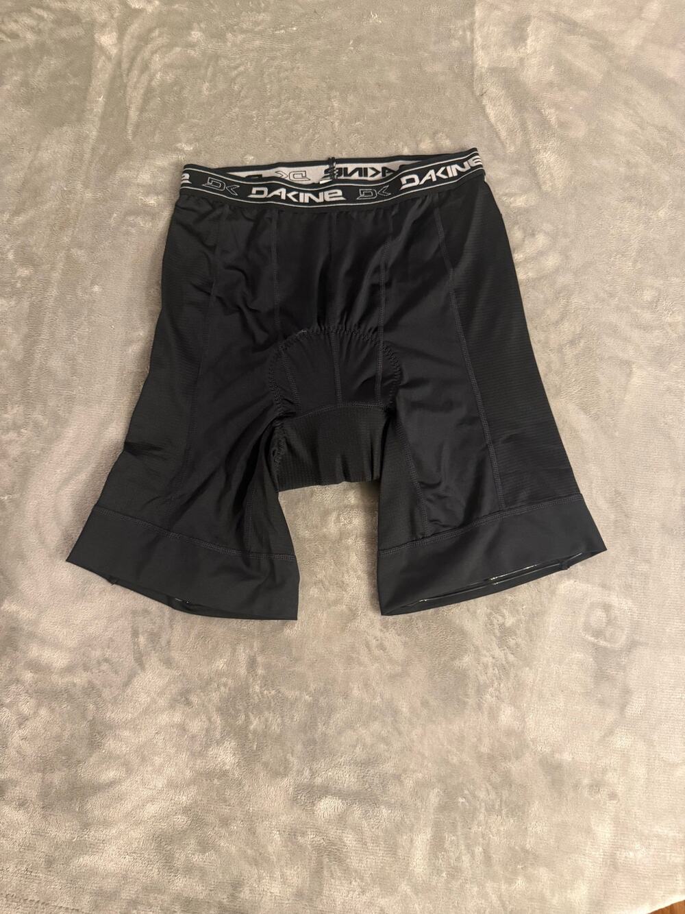 Dakine Pro Liner Shorts Men’s M Black Padded MTB Cycling Chamois NWT